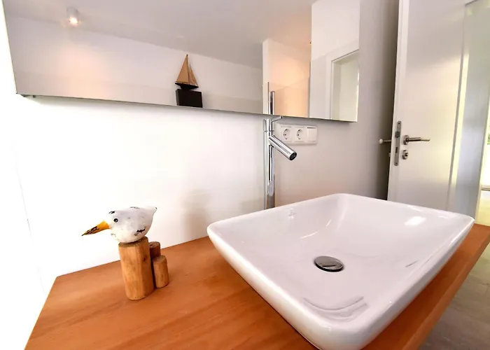 Steuerbord 2 Im Haus Quartier ゼリン